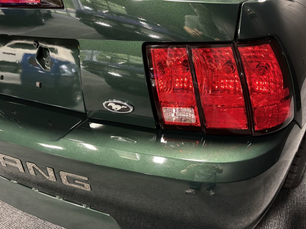 Used 2001 Ford Mustang GT image 28