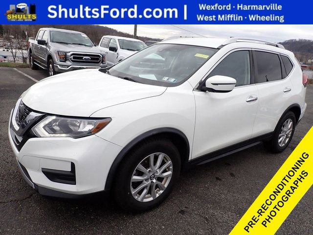 Used 2019 Nissan Rogue SV image 1