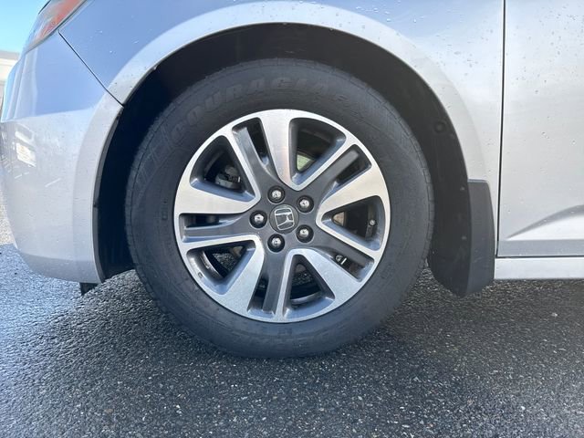 Used 2014 Honda Odyssey Touring Elite image 34