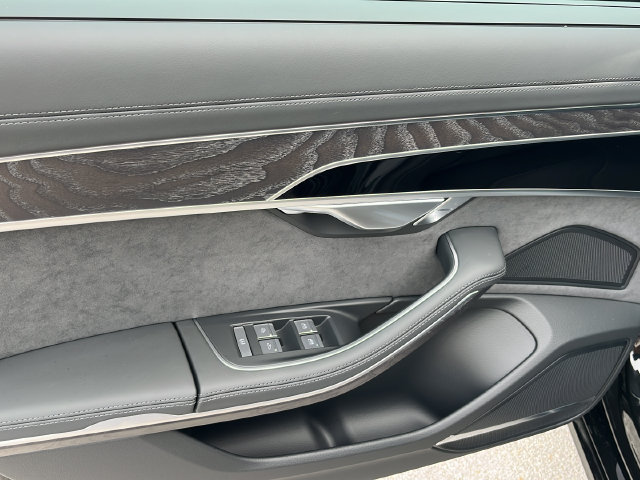New 2026 Audi A8 L 3.0T AWD/4WD image 13