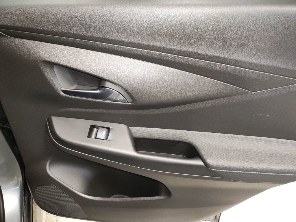 Certified 2025 Buick Envista Sport Touring w/ Convenience I Package image 14