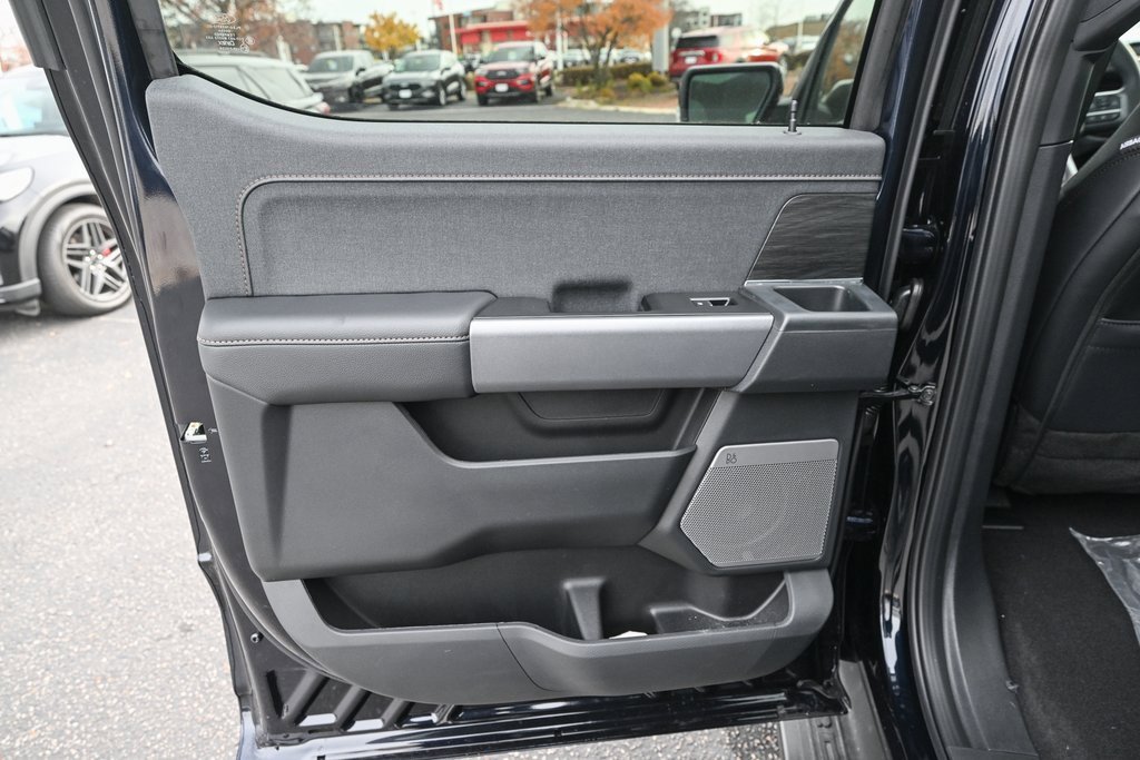 New 2025 Ford F150 Lightning Lariat image 21