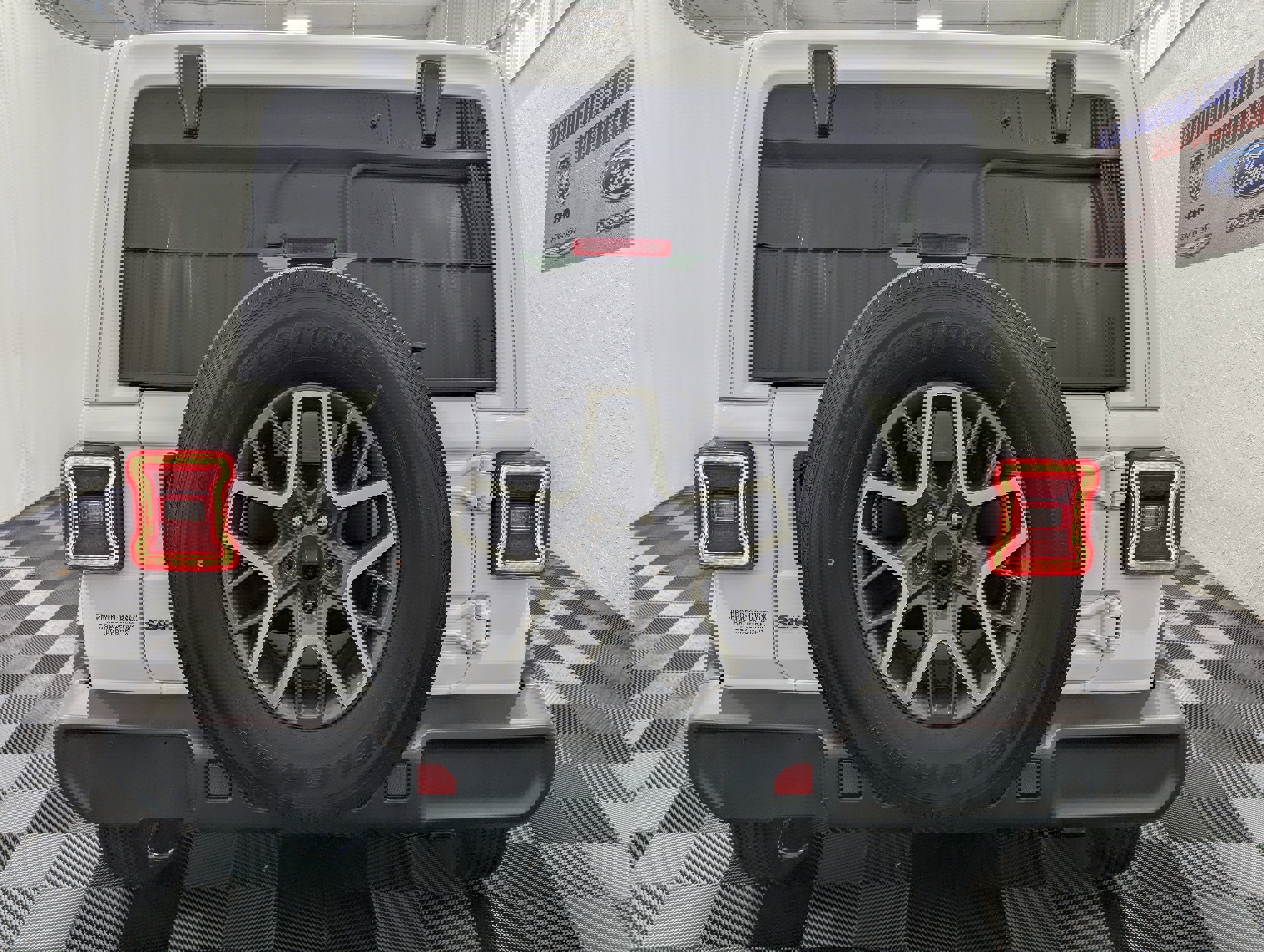 Used 2026 Jeep Wrangler Unlimited Sahara image 9