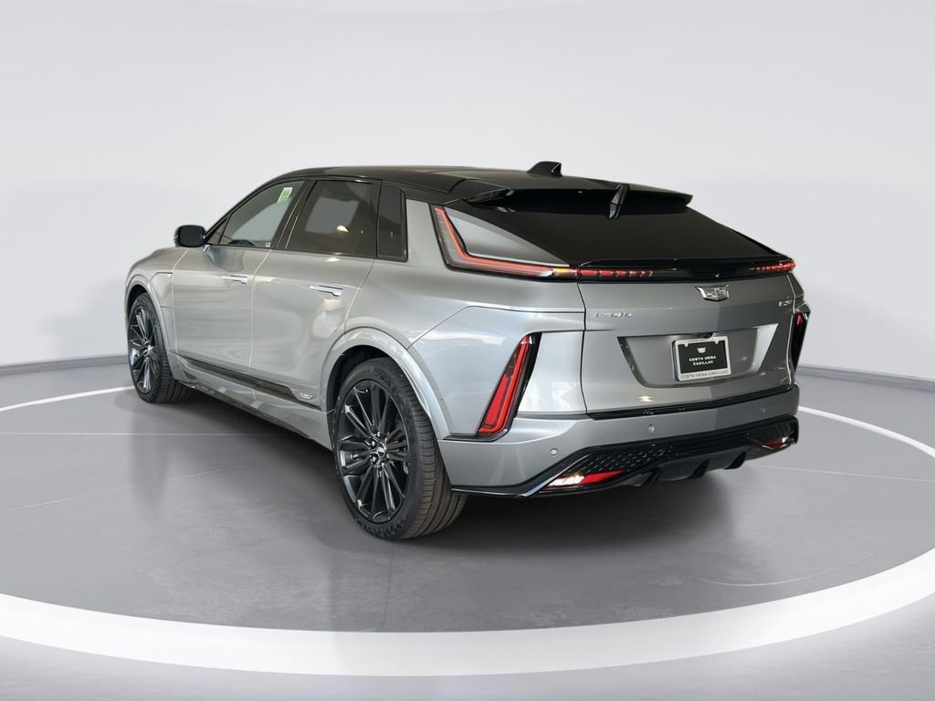 New 2026 Cadillac Lyriq V image 6