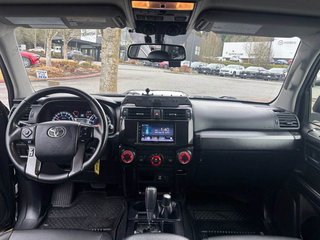 Used 2018 Toyota 4Runner TRD Off-Road Premium image 12