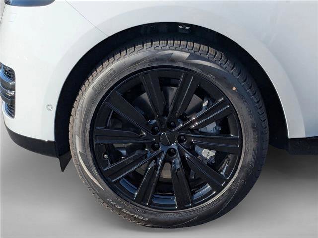 New 2026 Land Rover Range Rover SE image 10
