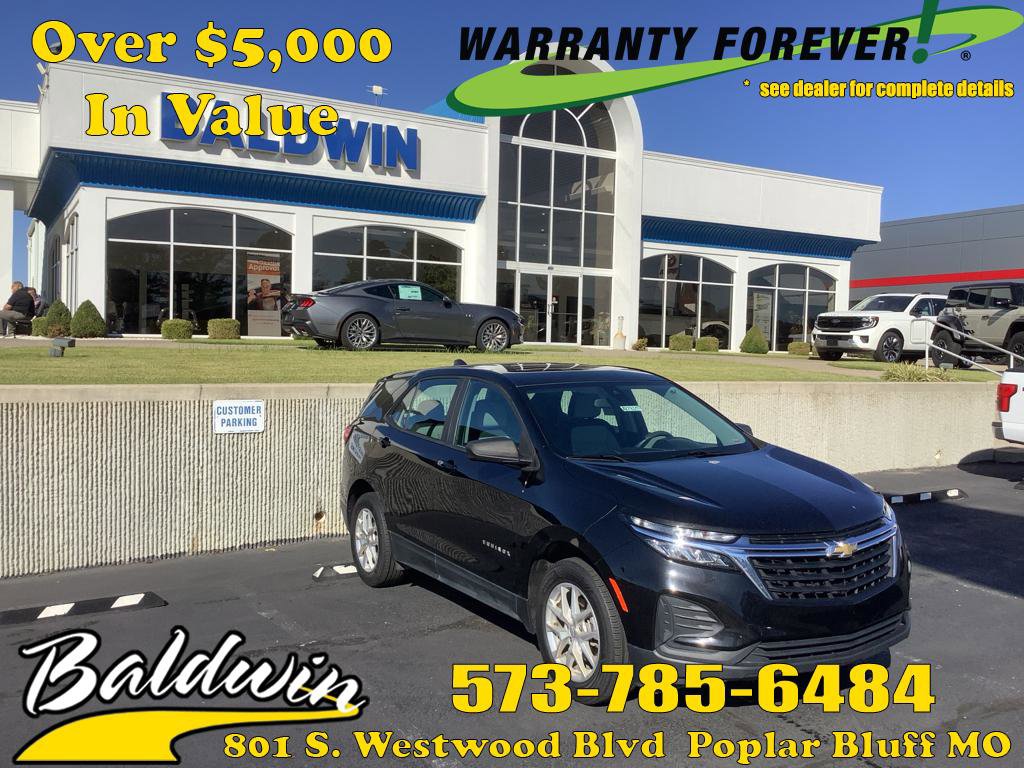 Used 2022 Chevrolet Equinox LS AWD/4WD image 1