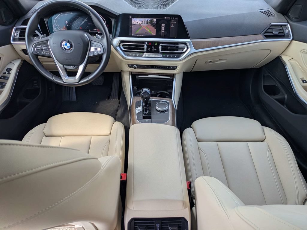 Used 2021 BMW 330i xDrive Sedan AWD/4WD image 2