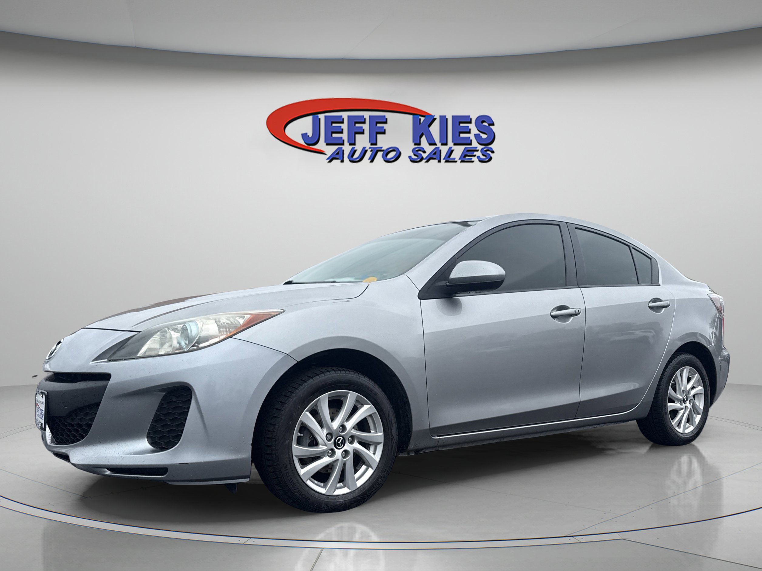 Used 2013 MAZDA MAZDA3 i Touring FWD image 1