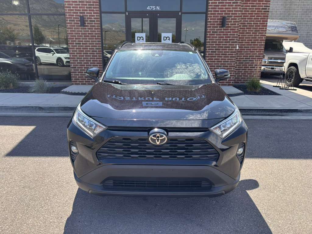 Used 2021 Toyota RAV4 XLE image 8