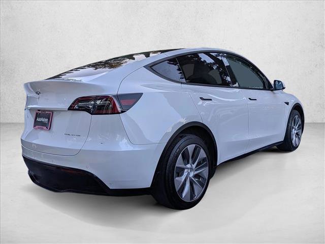 Used 2021 Tesla Model Y Long Range image 5