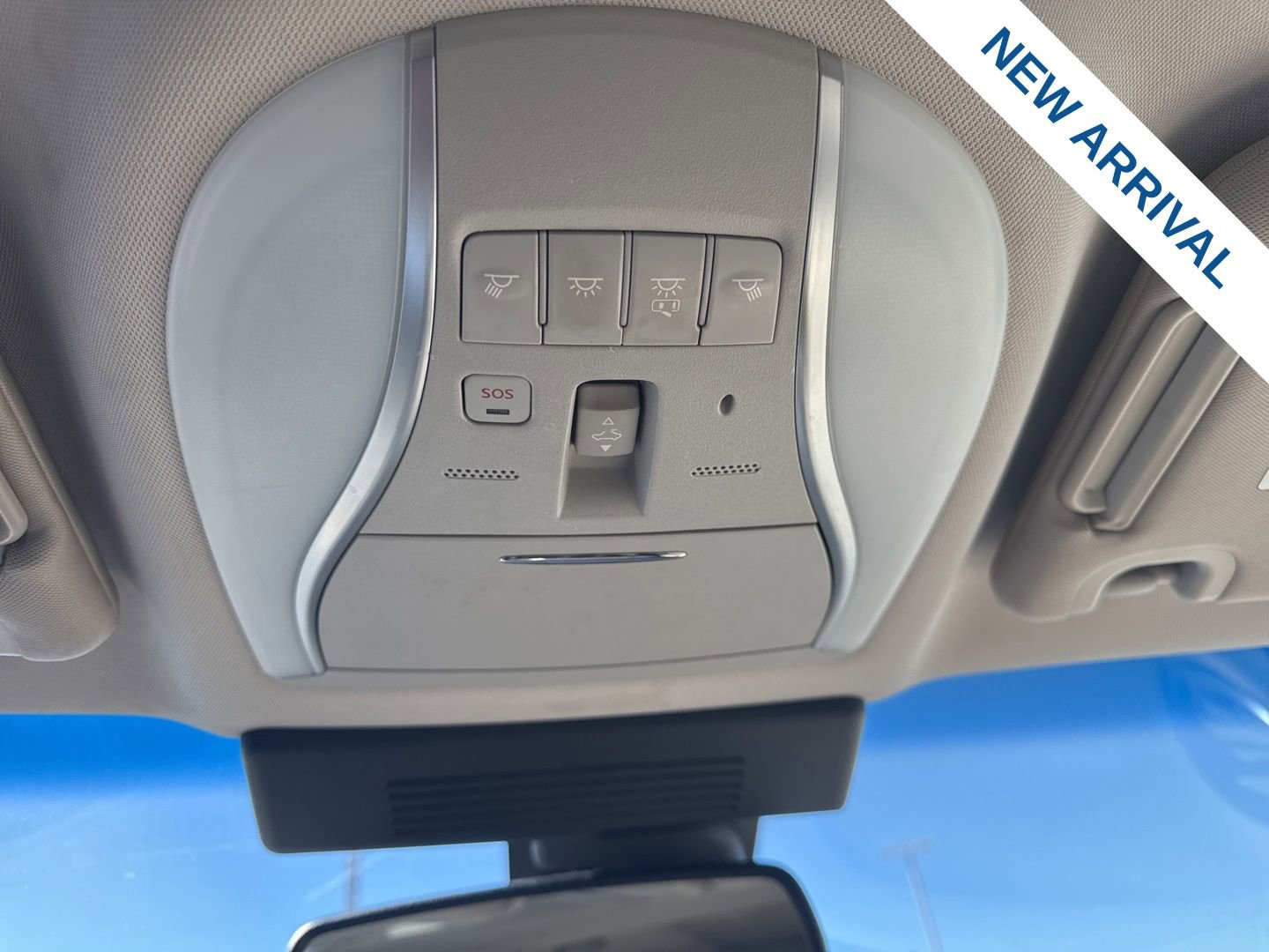 Used 2015 INFINITI QX60 AWD w/ Deluxe Touring Package image 27