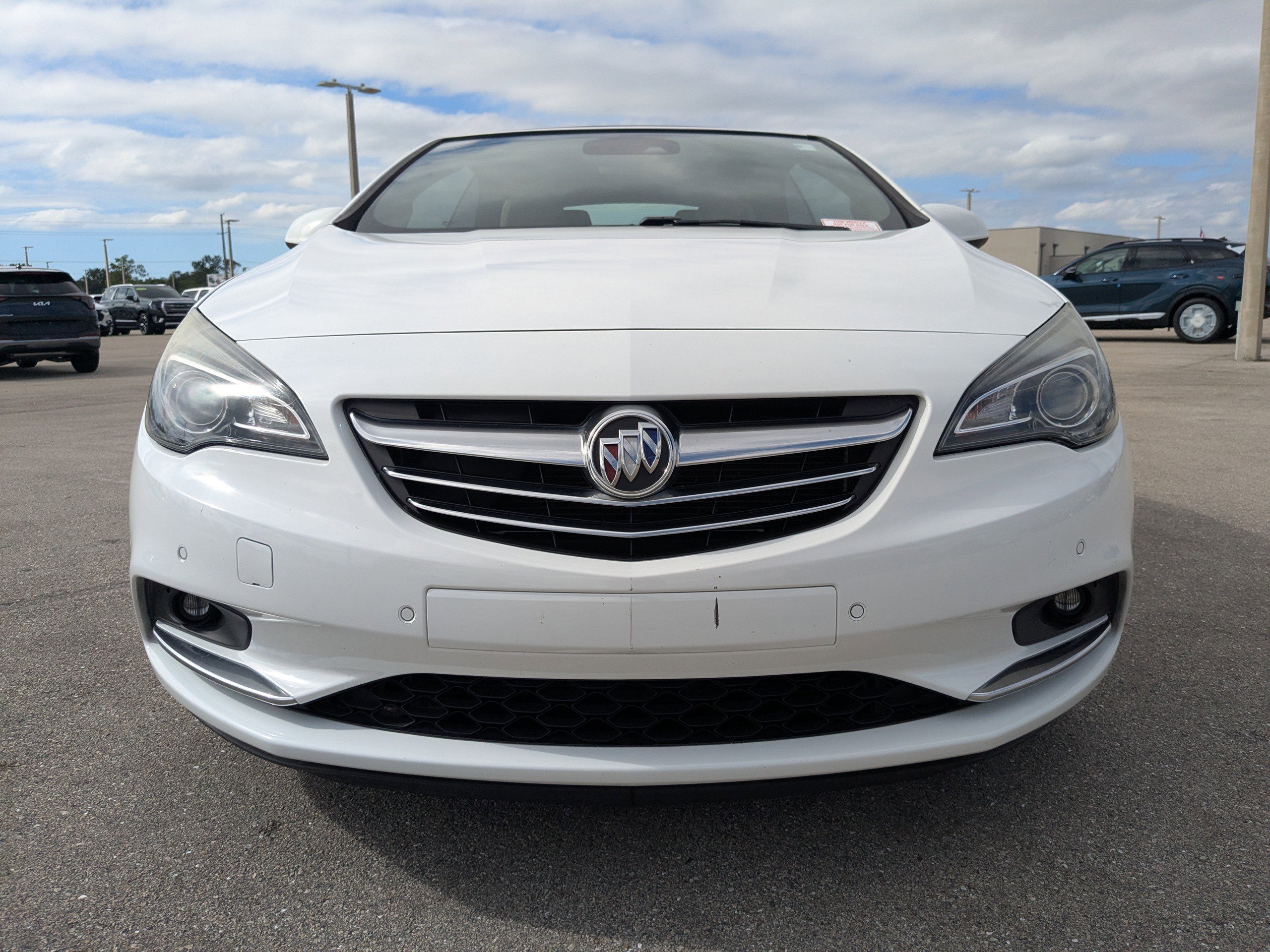 Used 2018 Buick Cascada Premium image 10