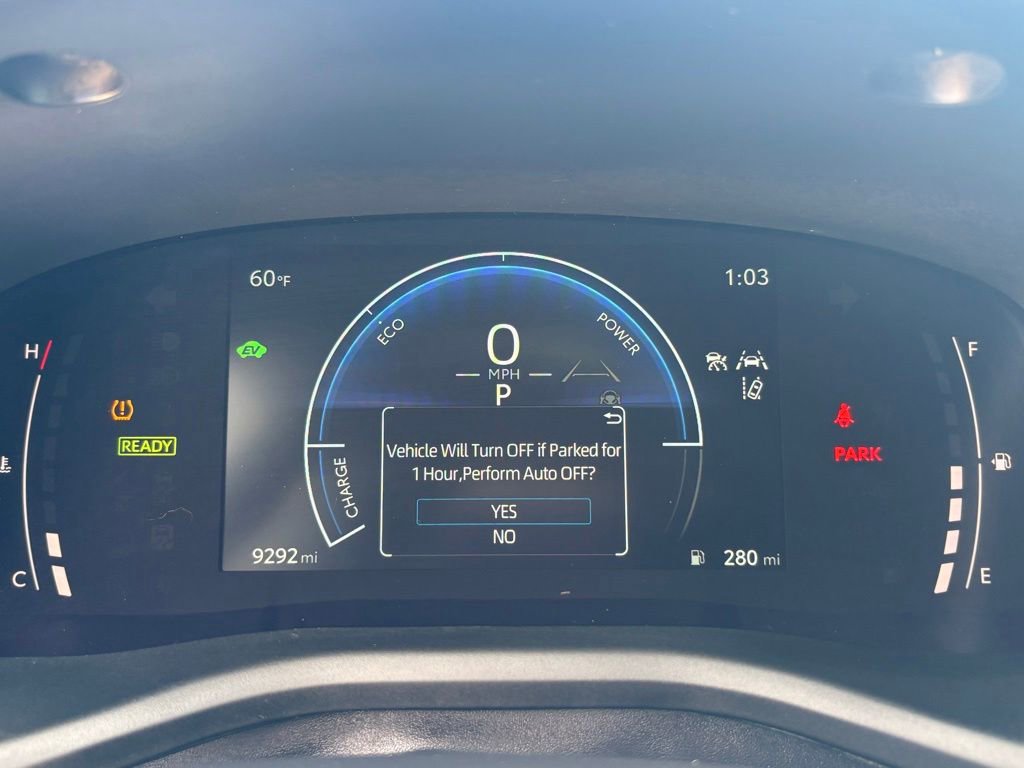 Used 2025 Toyota Camry SE AWD/4WD image 12