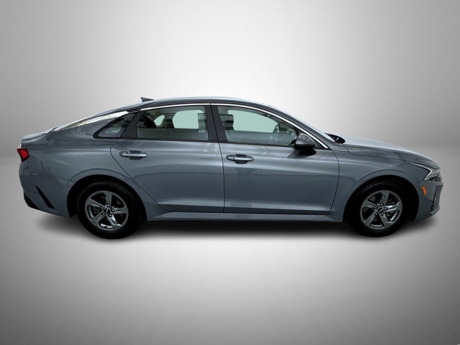Used 2023 Kia K5 LXS FWD image 4