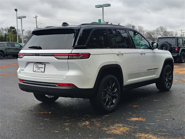 New 2025 Jeep Grand Cherokee Limited w/ Trailer Tow Package image 8