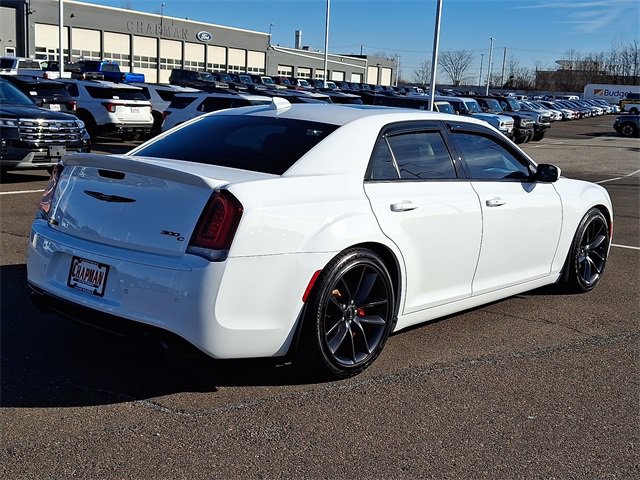 Used 2023 Chrysler 300 C image 6