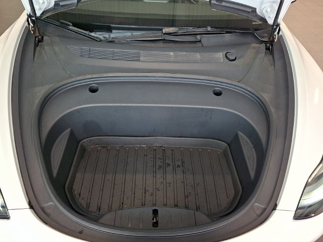 Used 2023 Tesla Model 3 Standard Range RWD image 27
