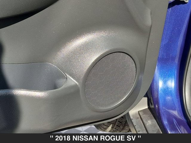 Used 2018 Nissan Rogue SV AWD/4WD image 12