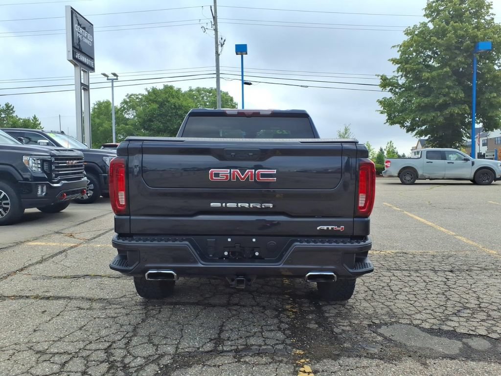 Used 2023 GMC Sierra 1500 AT4 w/ Technology Package AWD/4WD image 6