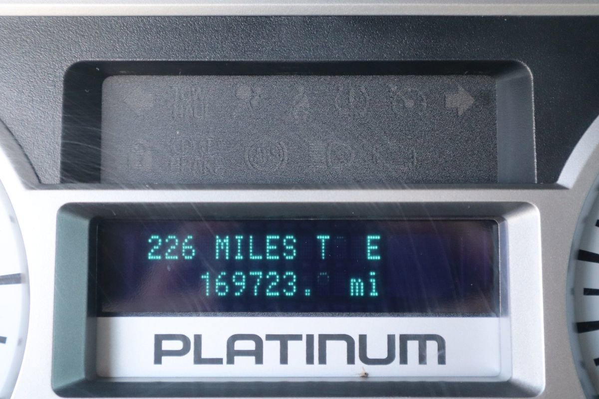 Used 2009 Ford F150 Platinum image 46