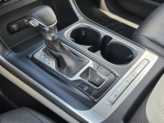 Certified 2022 Kia Carnival LX FWD image 30