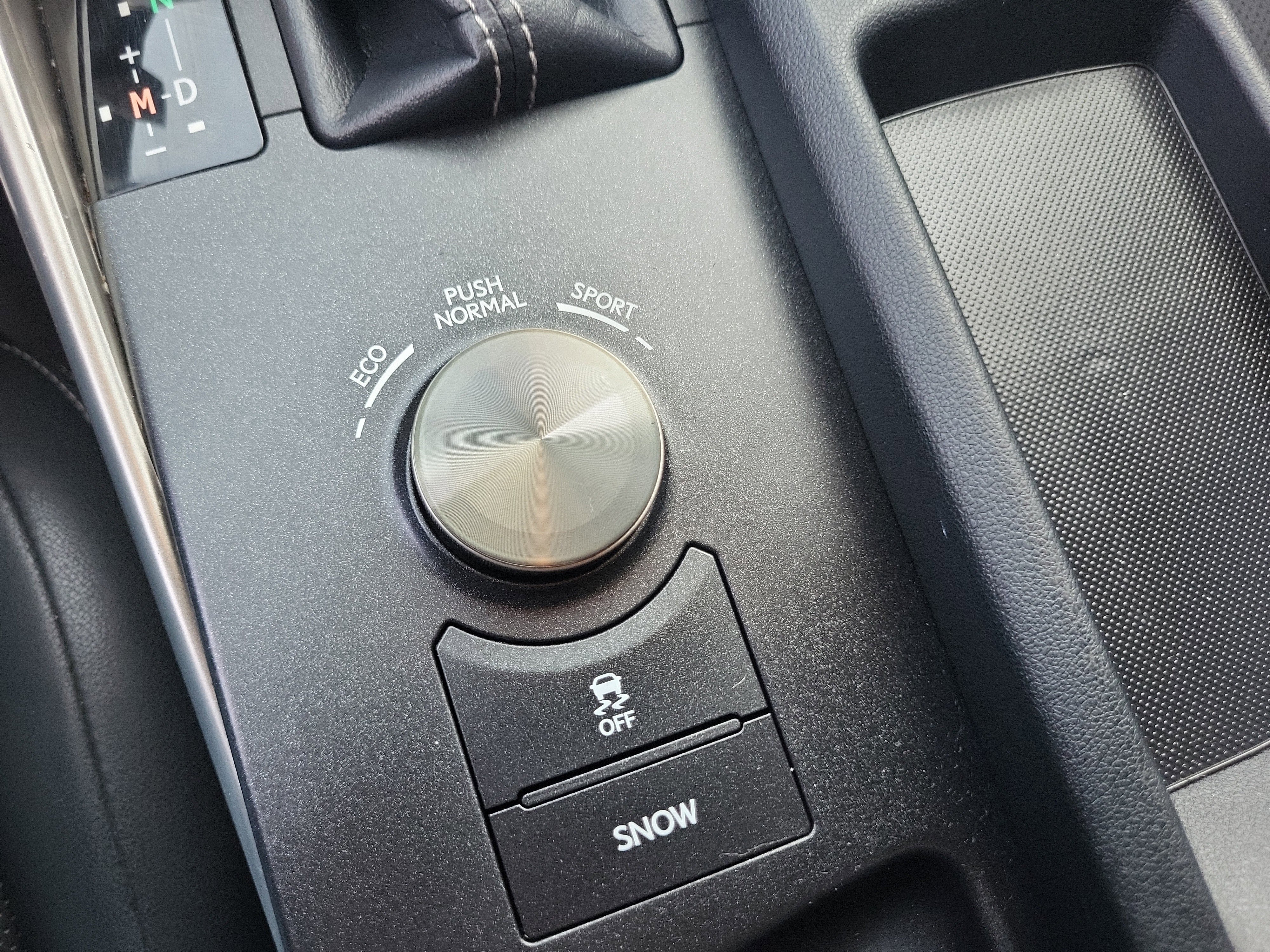 Used 2017 Lexus IS 300 AWD image 26