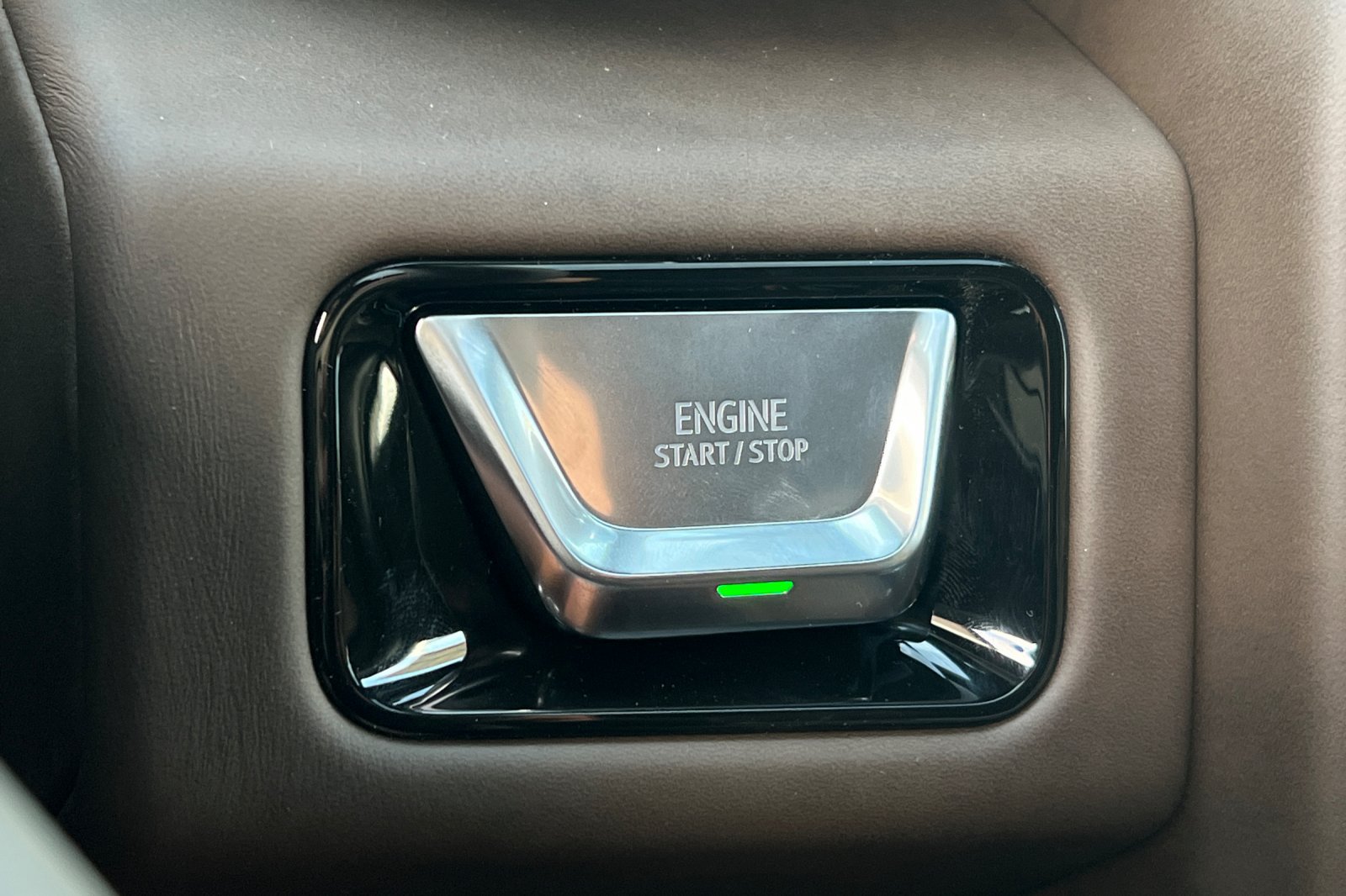 New 2026 GMC Yukon XL Denali Ultimate AWD/4WD image 25