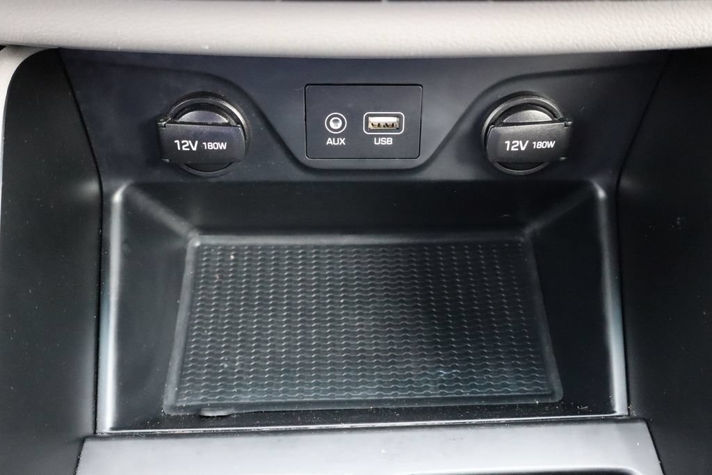 Used 2019 Hyundai Tucson SE AWD/4WD image 10