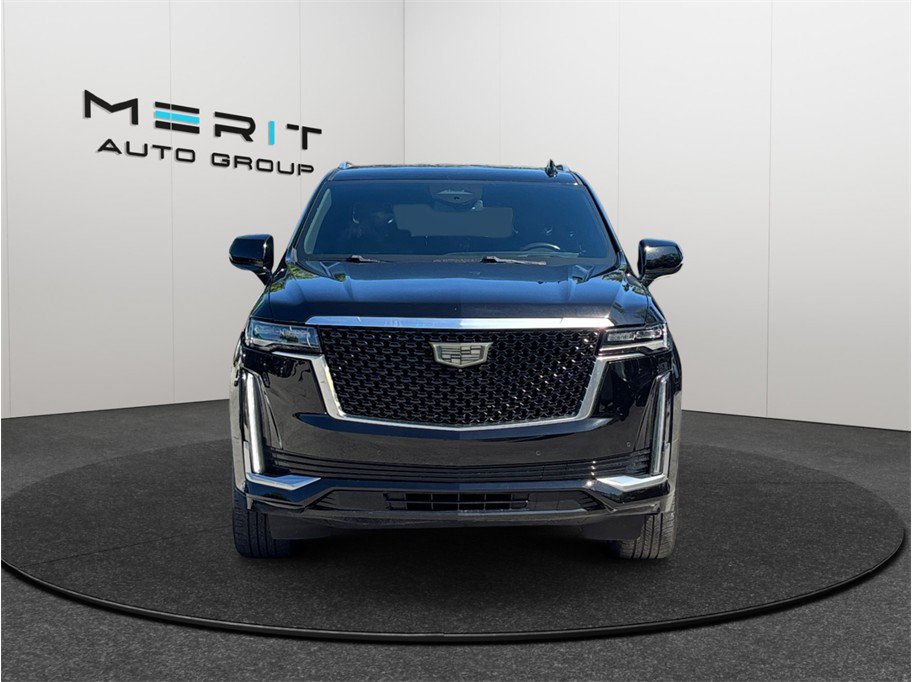 Used 2022 Cadillac Escalade ESV Luxury RWD image 3