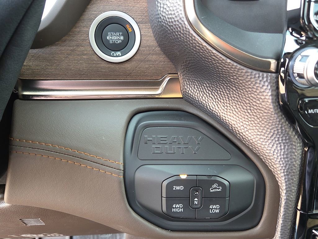 New 2026 RAM 2500 Limited image 22