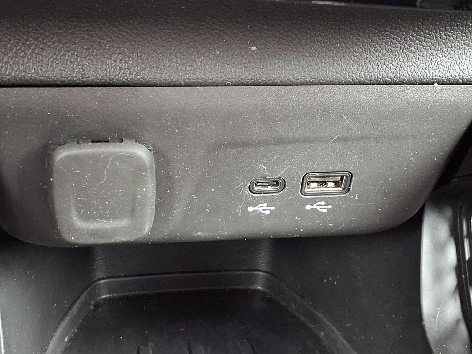 Used 2025 Chevrolet TrailBlazer LT AWD/4WD image 10