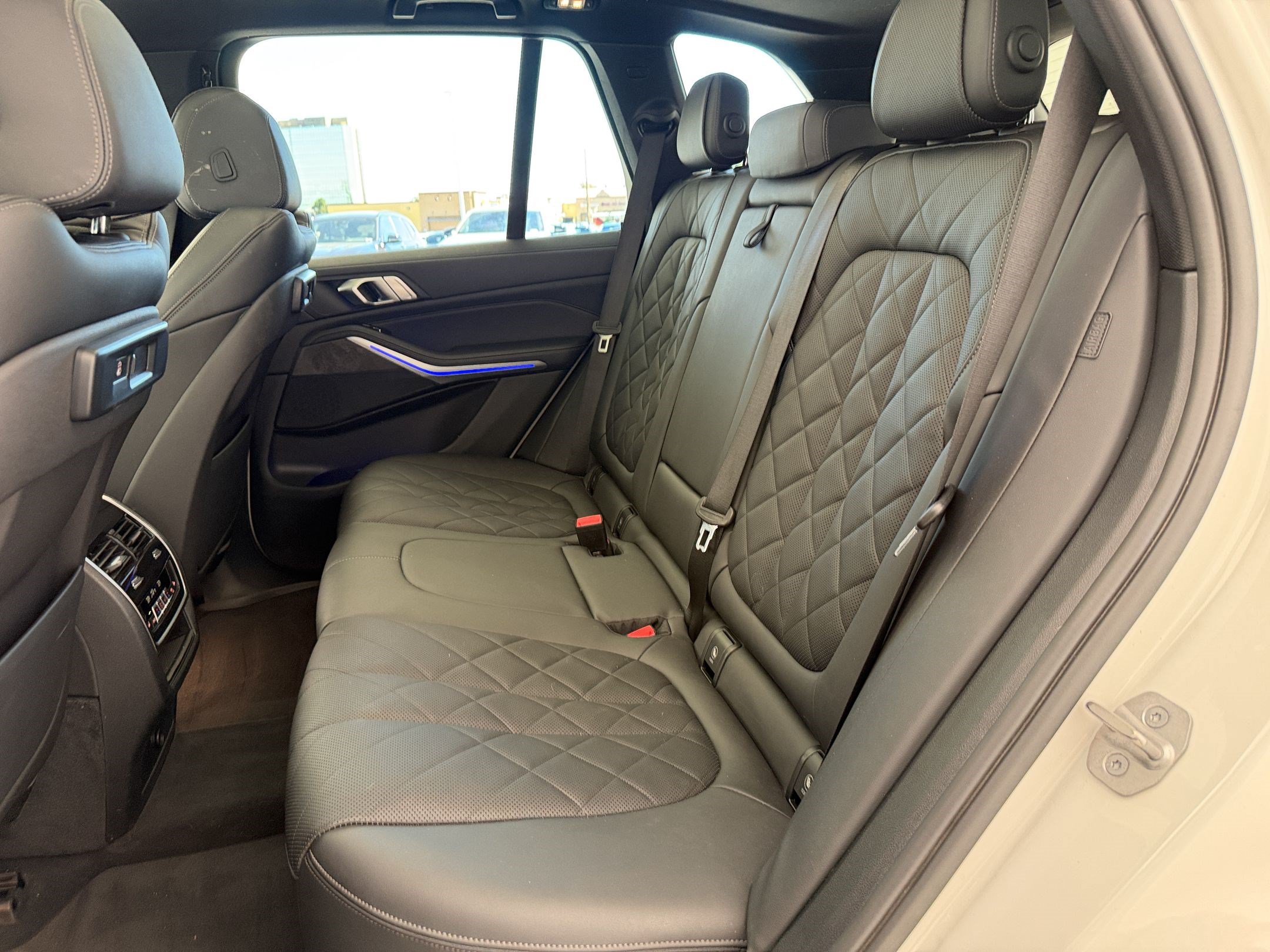 Used 2023 BMW X5 xDrive40i w/ Premium Package AWD/4WD image 23