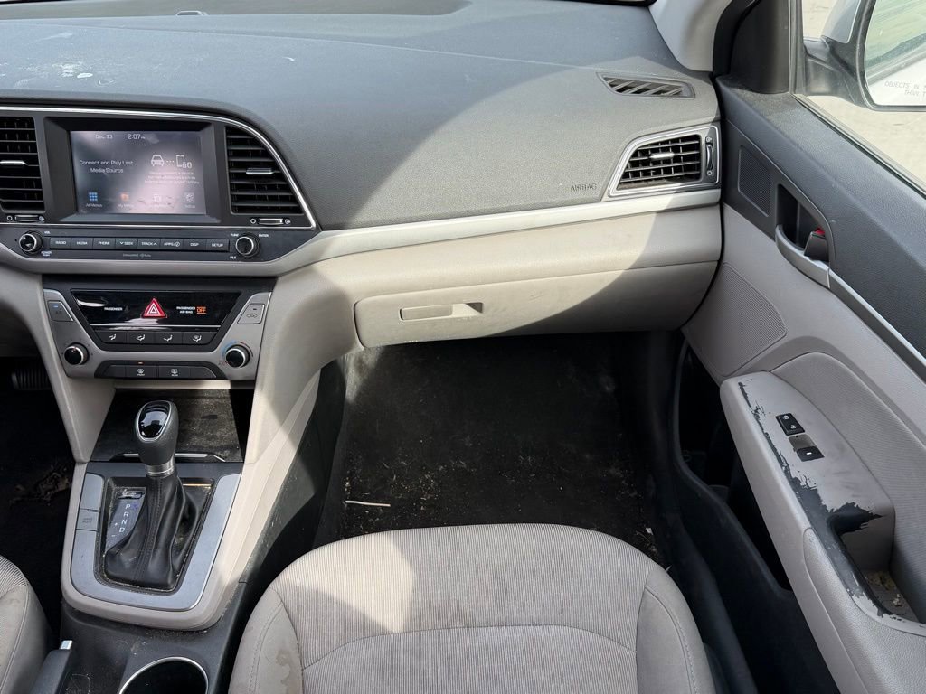 Used 2018 Hyundai Elantra SEL image 16