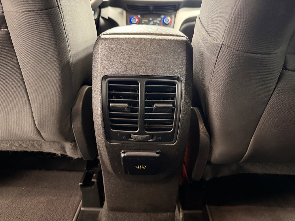 Used 2017 Ford Escape SE w/ Equipment Group 201A image 16