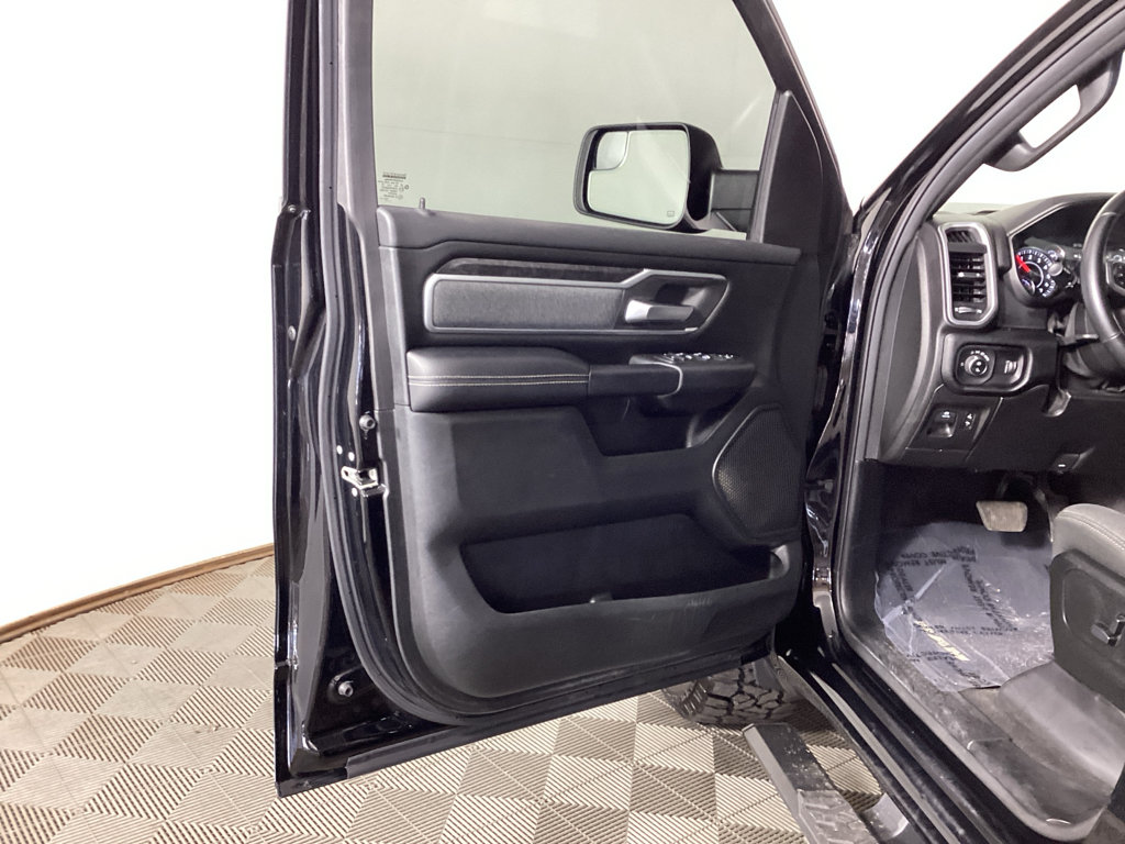 Used 2020 RAM 1500 Big Horn AWD/4WD image 14