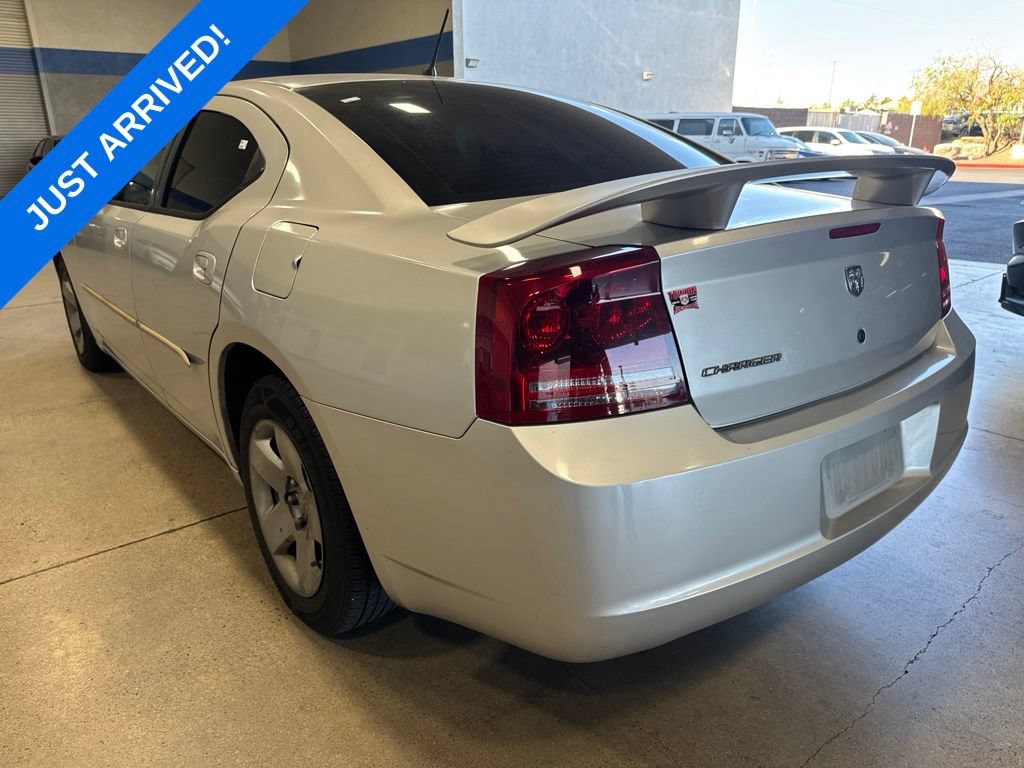 Used 2008 Dodge Charger SE RWD image 4