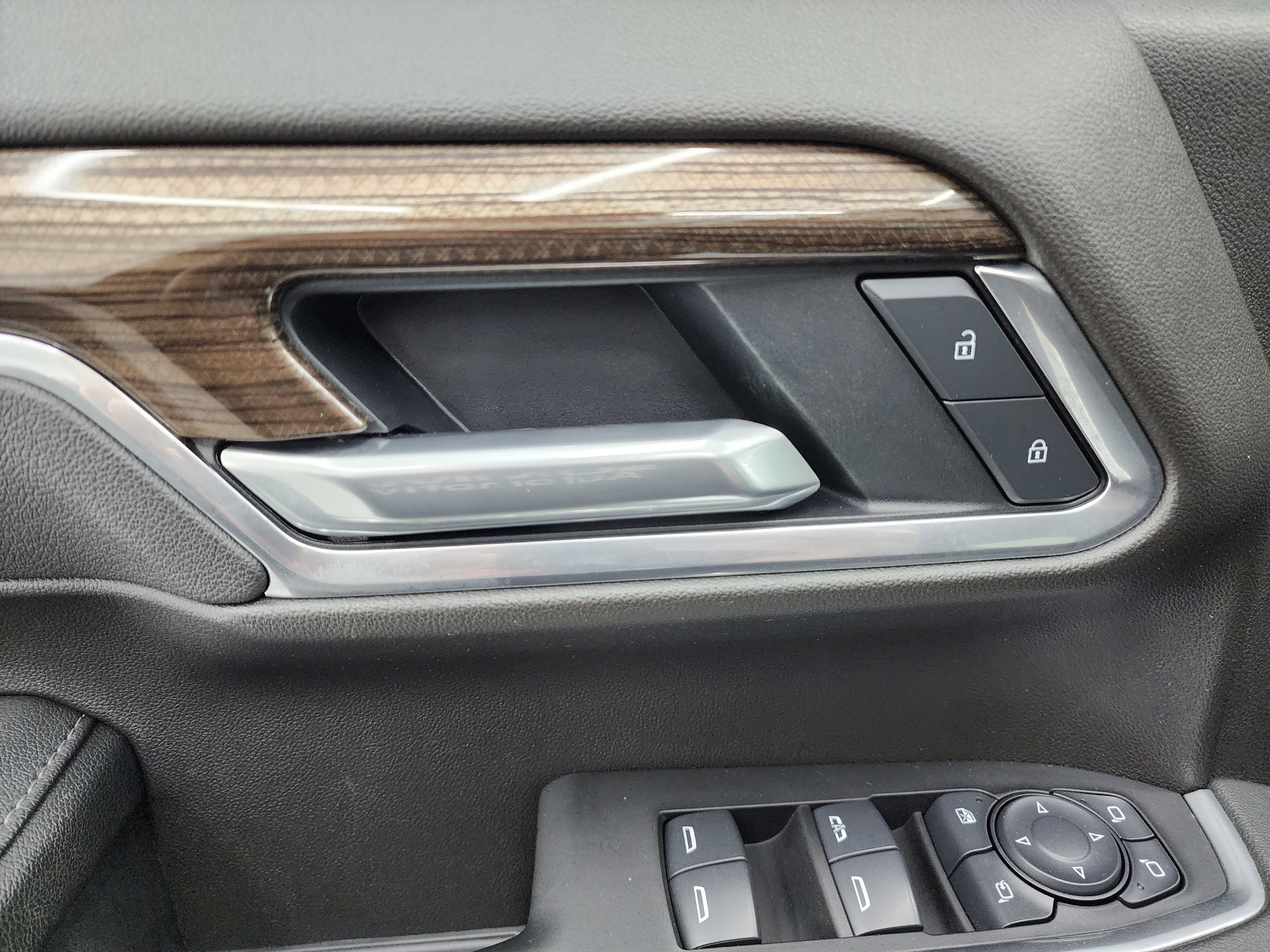 Used 2025 Chevrolet Silverado 3500 LT w/ All Star Edition image 46