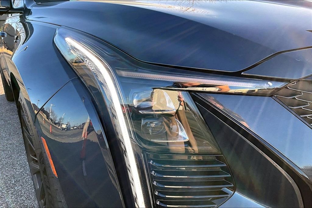 Certified 2025 Cadillac CT5 V Blackwing image 31