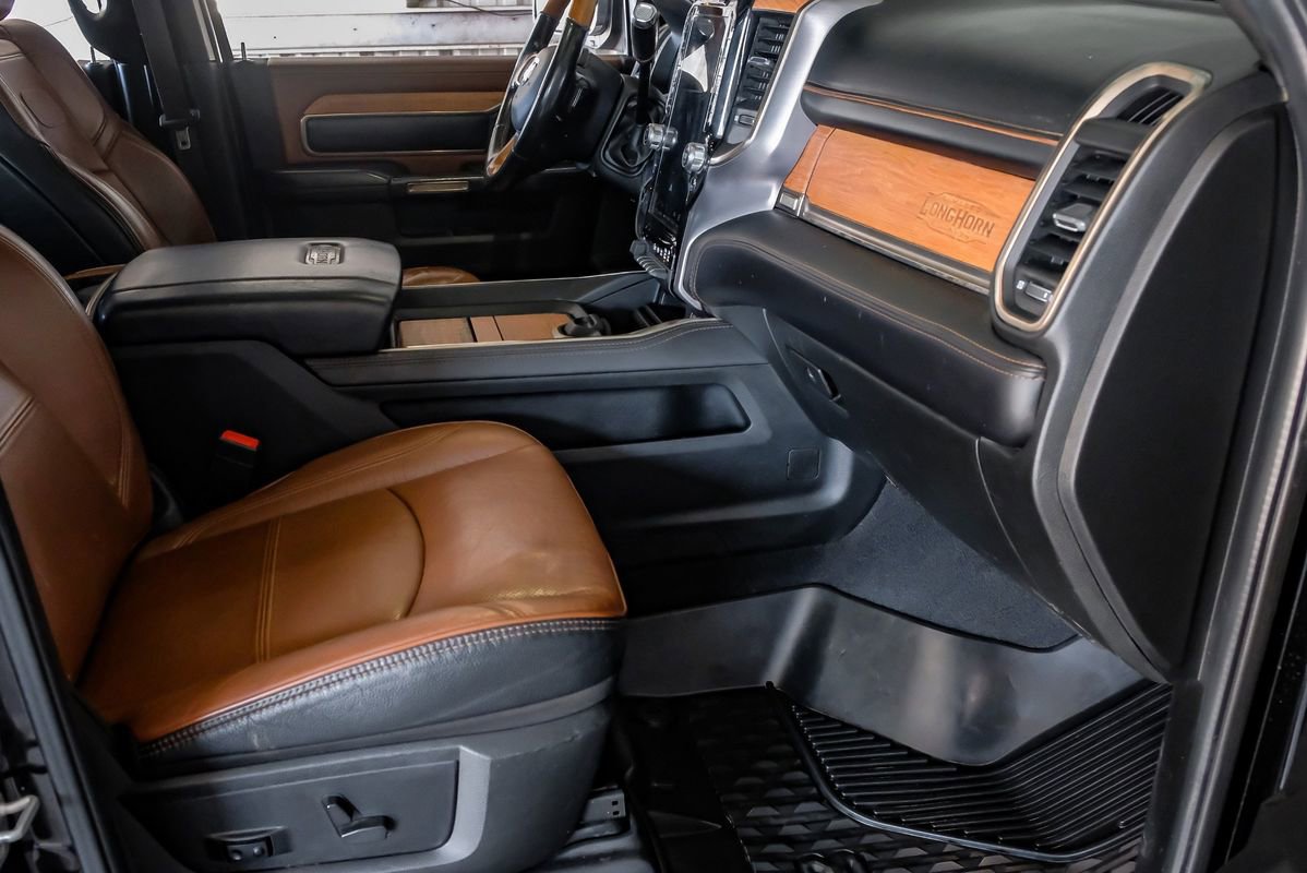 Used 2022 RAM 3500 Limited image 12