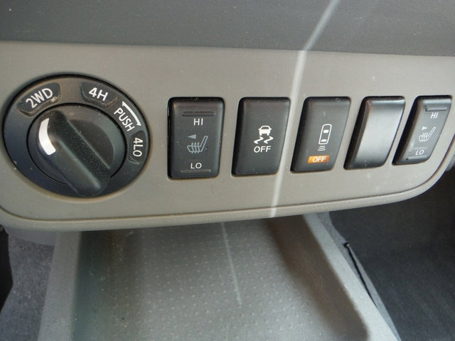 Used 2019 Nissan Frontier SV w/ Value Truck Package AWD/4WD image 23