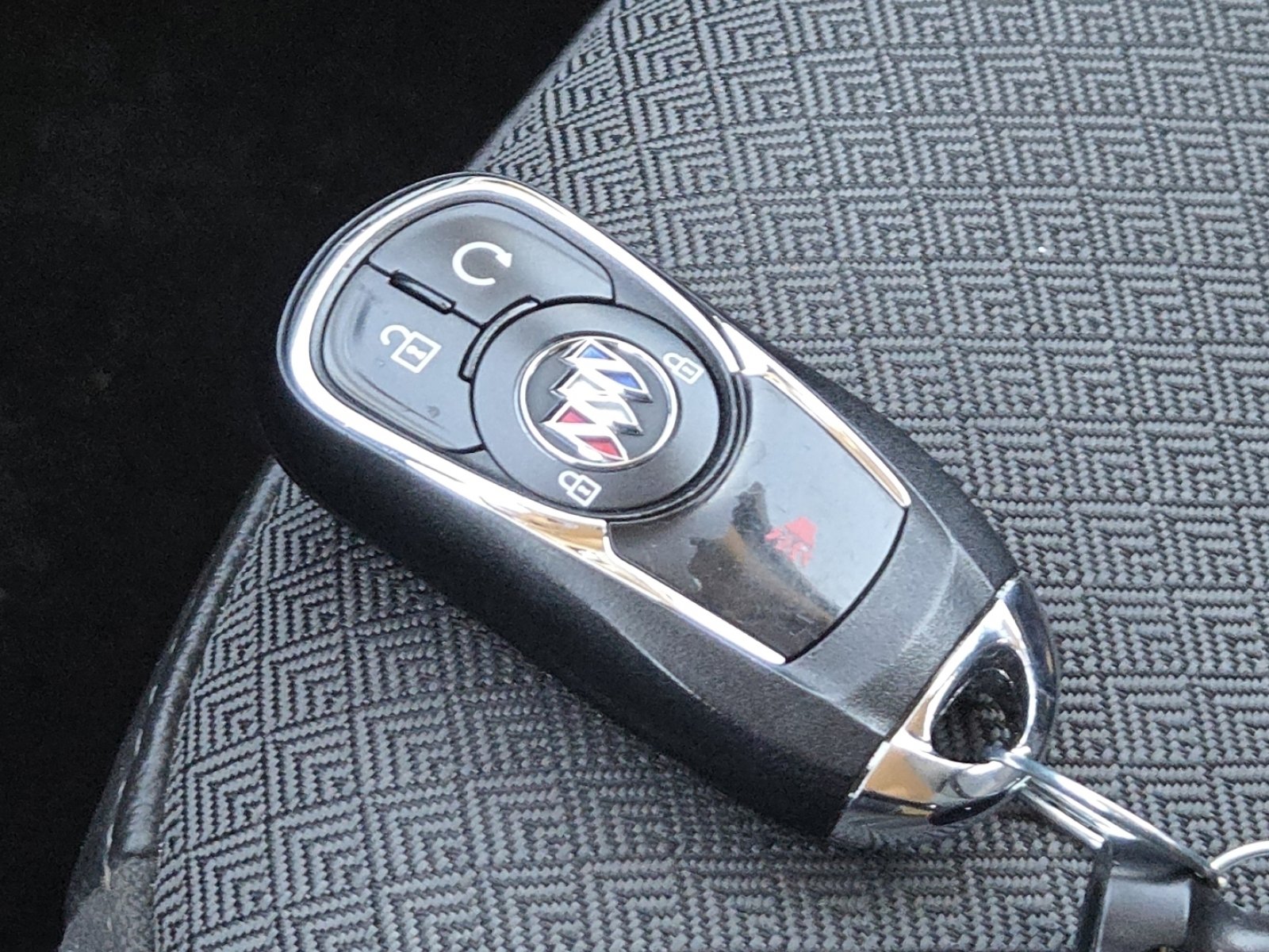 Used 2023 Buick Encore GX Preferred w/ Cold Weather Comfort Package image 34