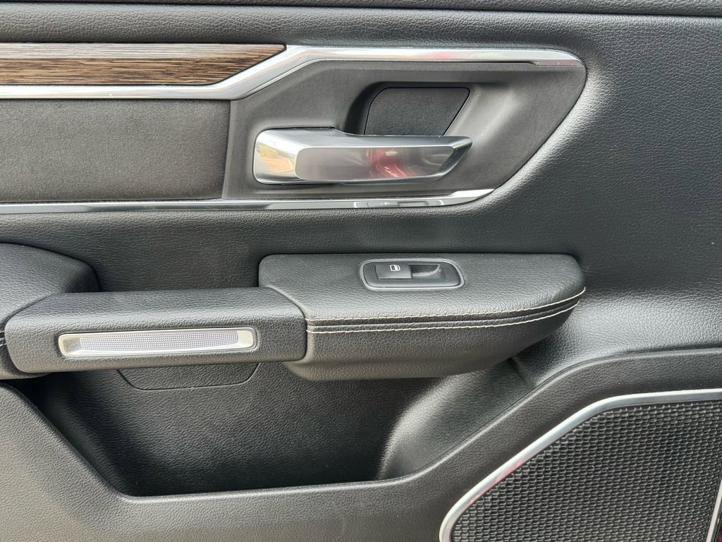 Used 2019 RAM 1500 Laramie image 14