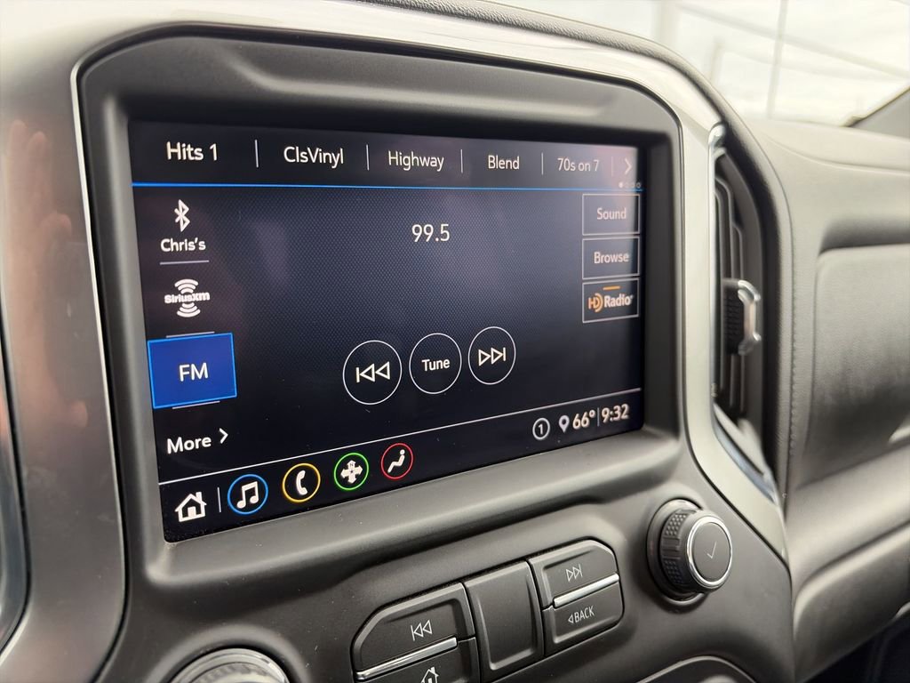 Used 2020 Chevrolet Silverado 1500 LT w/ All-Star Edition image 22