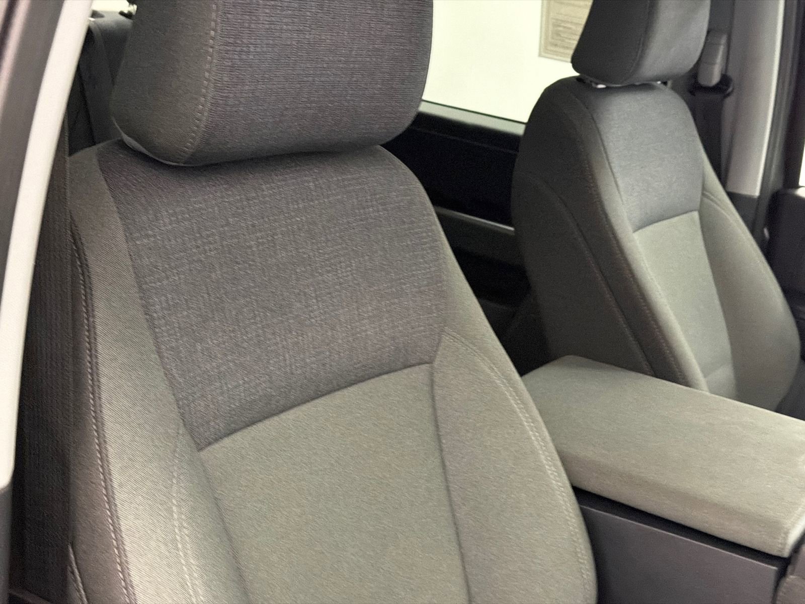 Used 2025 Ford F150 XLT w/ Equipment Group 301A Standard image 10