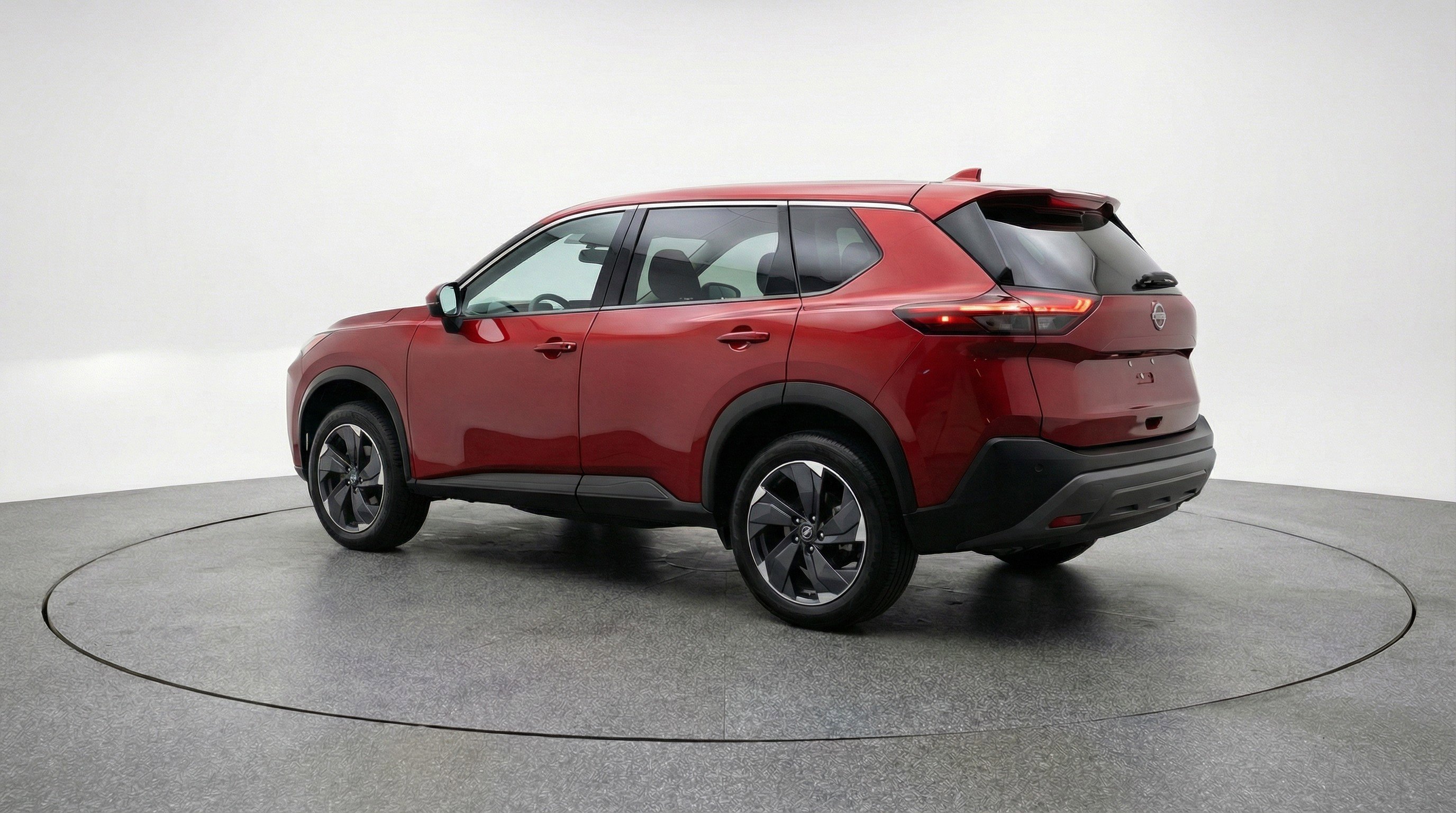 Used 2025 Nissan Rogue SV image 6