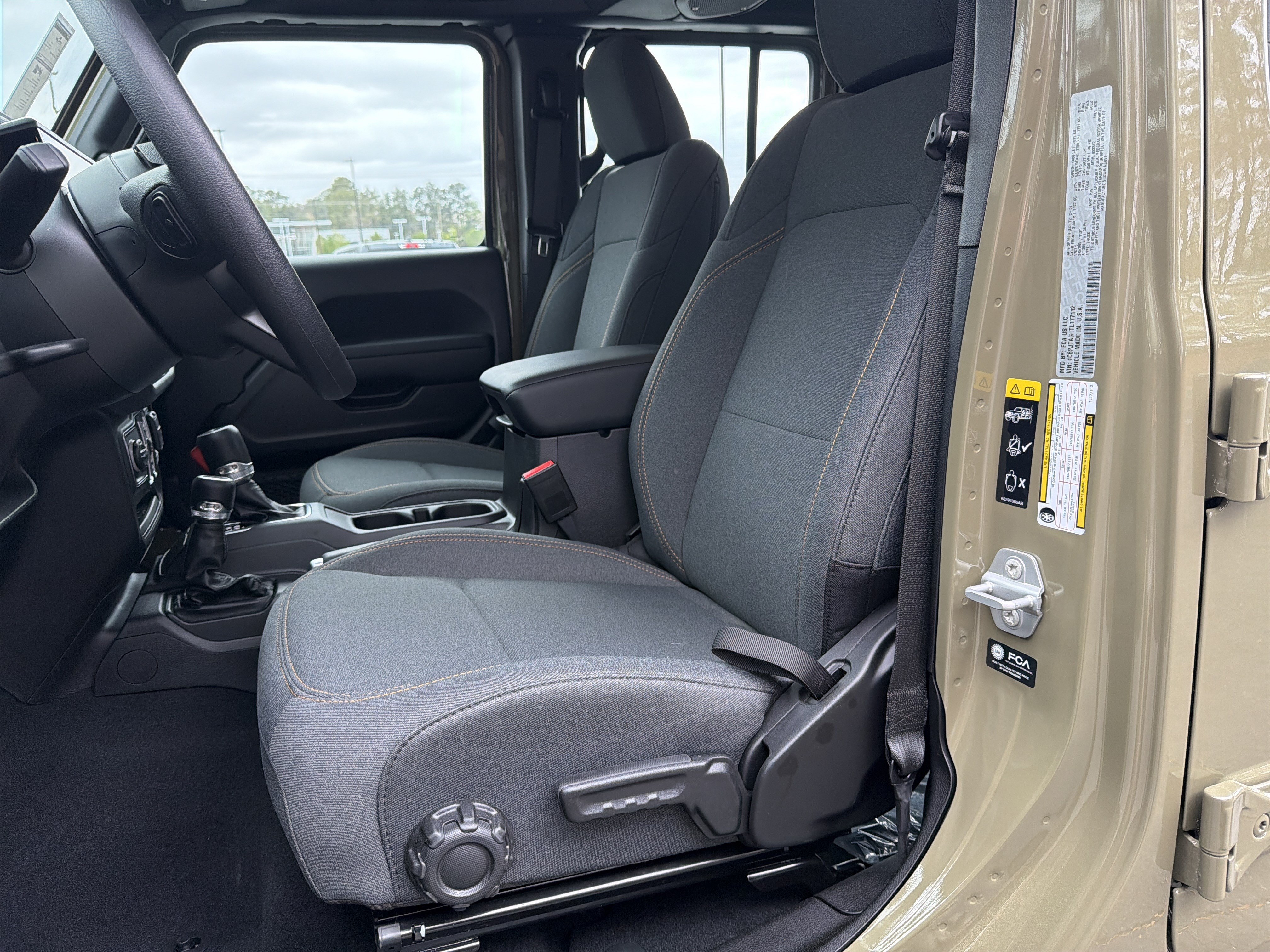 New 2026 Jeep Gladiator Sport AWD/4WD image 11