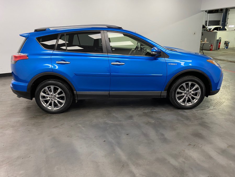 Used 2017 Toyota RAV4 Limited w/ Advanced Technology Package image 8