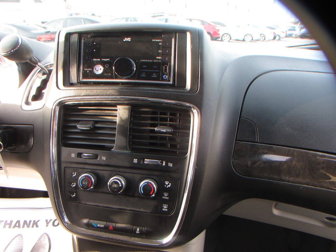 Used 2013 Dodge Grand Caravan American Value Package FWD image 20