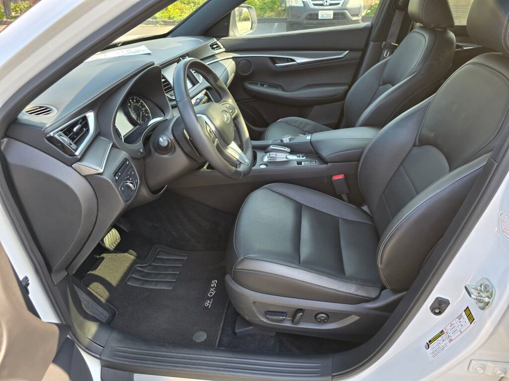 Certified 2024 INFINITI QX55 Luxe image 20